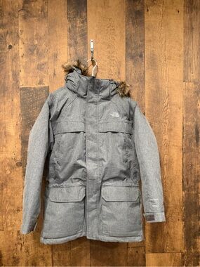 The North Face Kids' Gray Winter Parka with Faux Fur Hood boys large 14/16 EUC